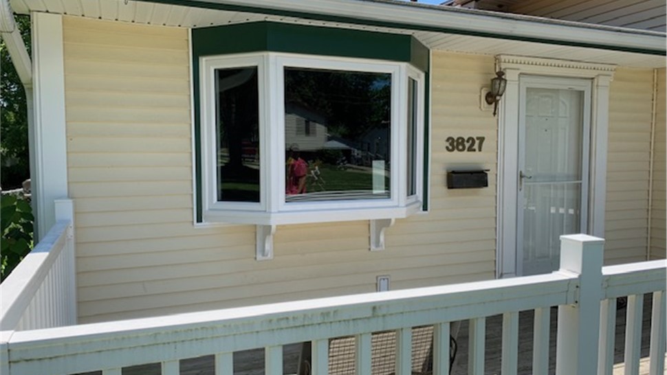 Bay Windows [On Gallery Page] Photo 42