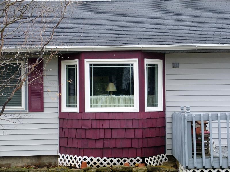 Bay Windows [On Gallery Page] Photo 27