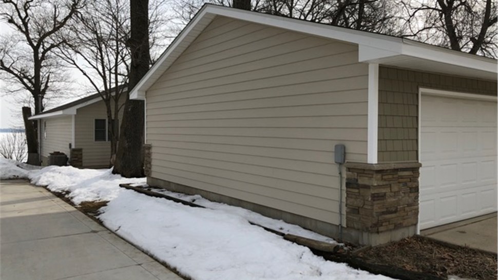 Everlast Advanced Composite Siding [On Gallery Page] Photo 35