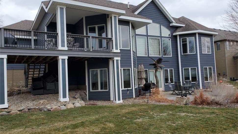 ProVia CedarMax Insulated Vinyl Siding Photo 96