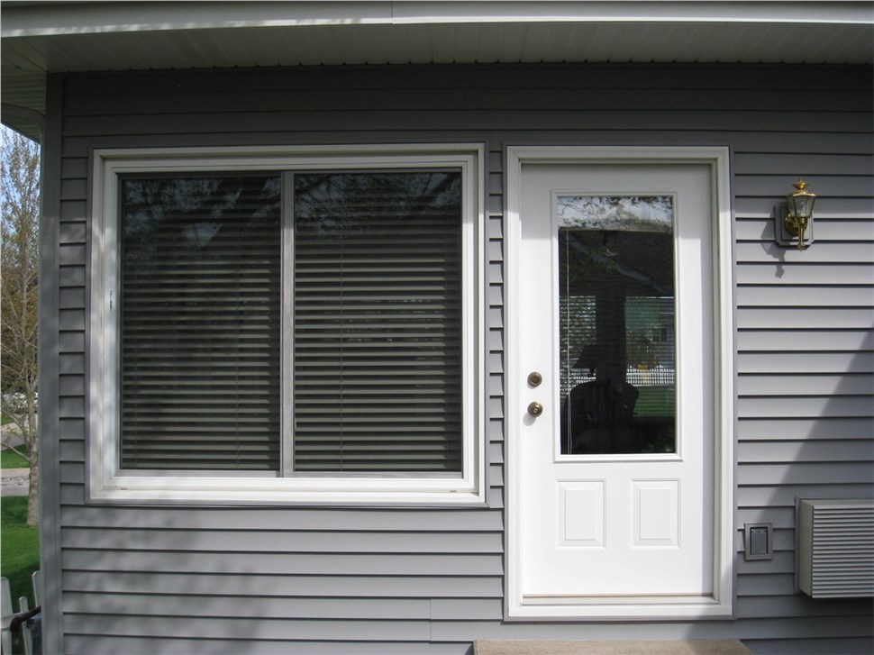 Door Installation [On Gallery Page] Photo 104