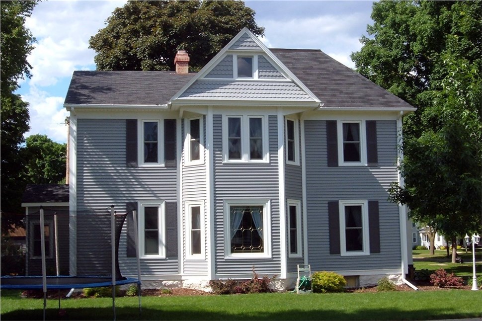 ProVia CedarMax Insulated Vinyl Siding [ On gallery Page] Photo 63