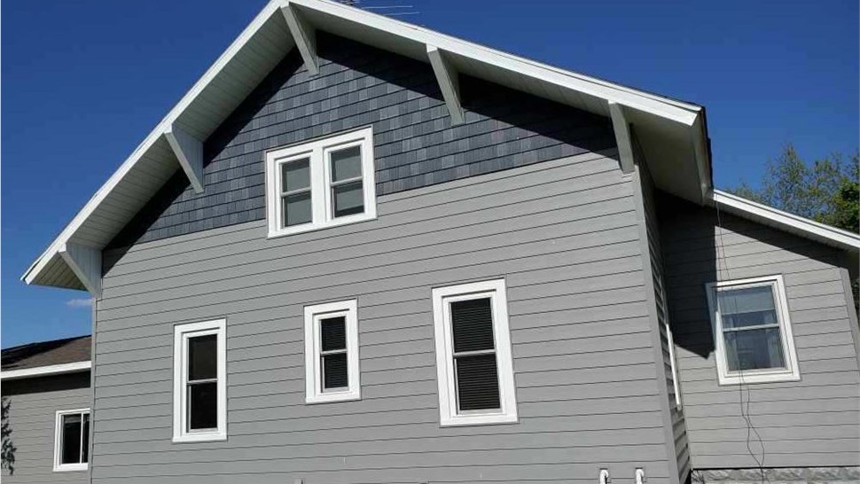 Everlast Advanced Composite Siding [On Gallery Page] Photo 100