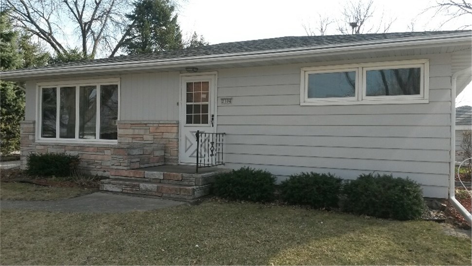 Awning Windows [On Gallery Page] Photo 19