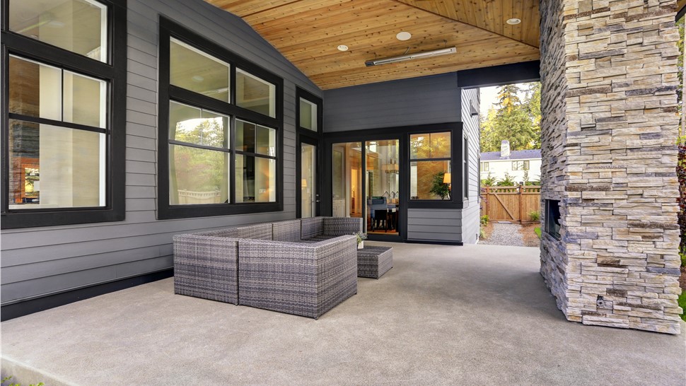 Entry Doors Photo 10