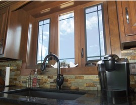 Wood-Clad Vinyl Windows Photo 4