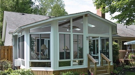 Save $680 on a New Sunroom!*
