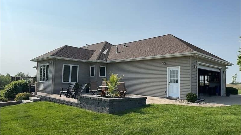Siding, Windows Project in Baxter, IA by Midwest Construction