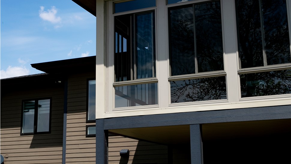 Sunrooms Project in Urbandale, IA by Midwest Construction