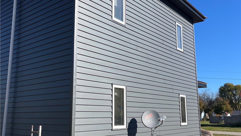 Roofing, Siding Project in Rockford, IA by Midwest Construction