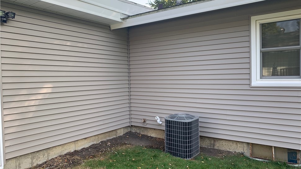 Windows Project in Mason City, IA by Midwest Construction