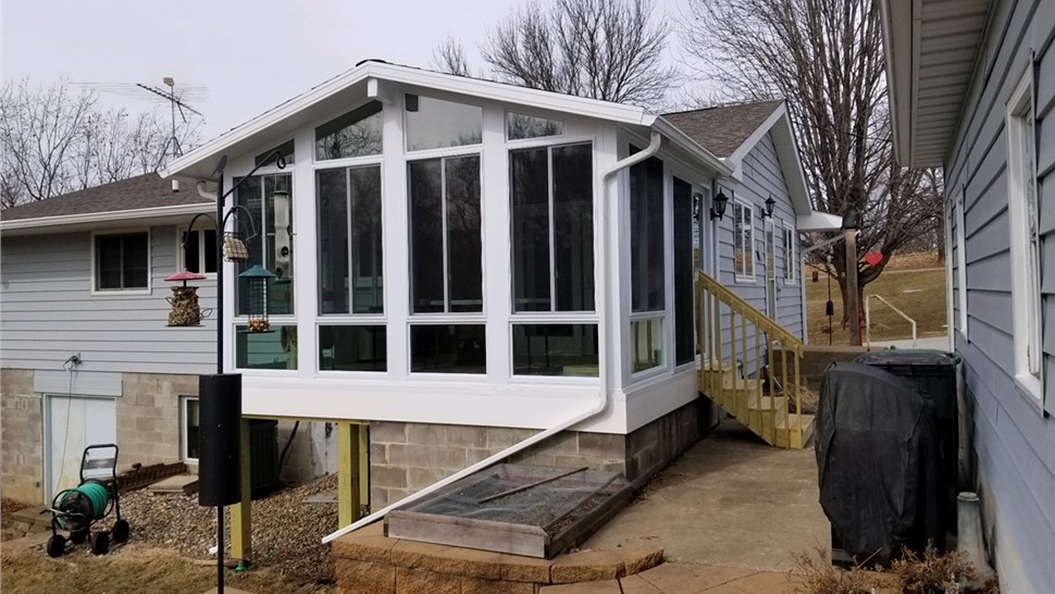 Sunrooms Project in Pleasant Hill, IA by Midwest Construction