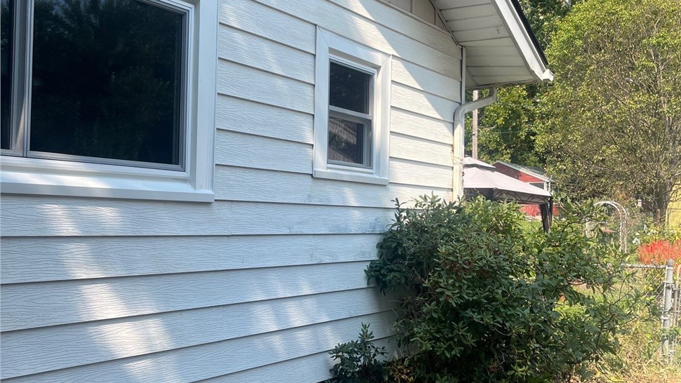 Decks, Windows Project in Mason City, IA by Midwest Construction