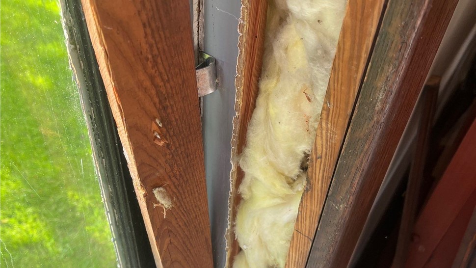 Windows Project in Grinnell, IA by Midwest Construction