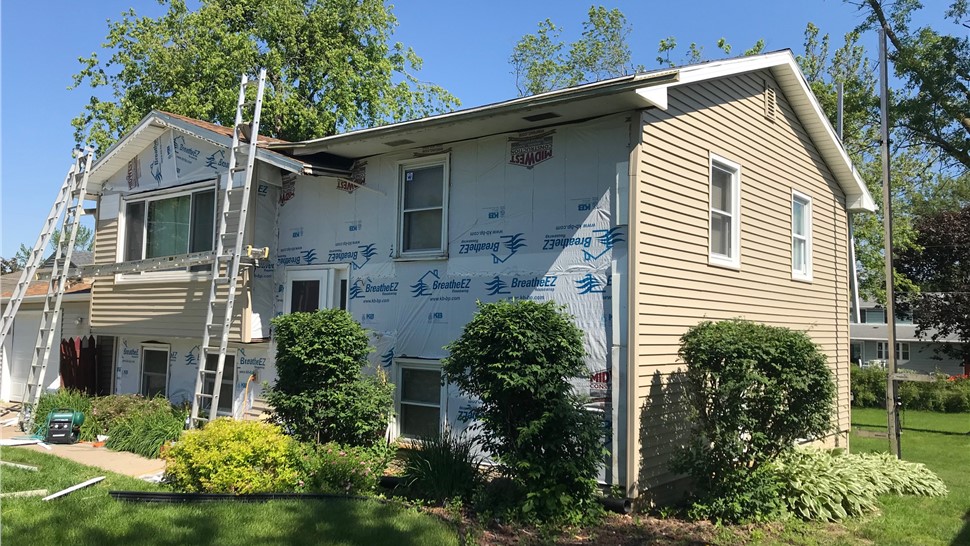 Siding Project in Grinnell, IA by Midwest Construction