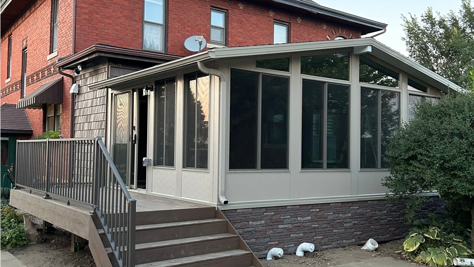 Sunrooms Project in Creston, IA by Midwest Construction