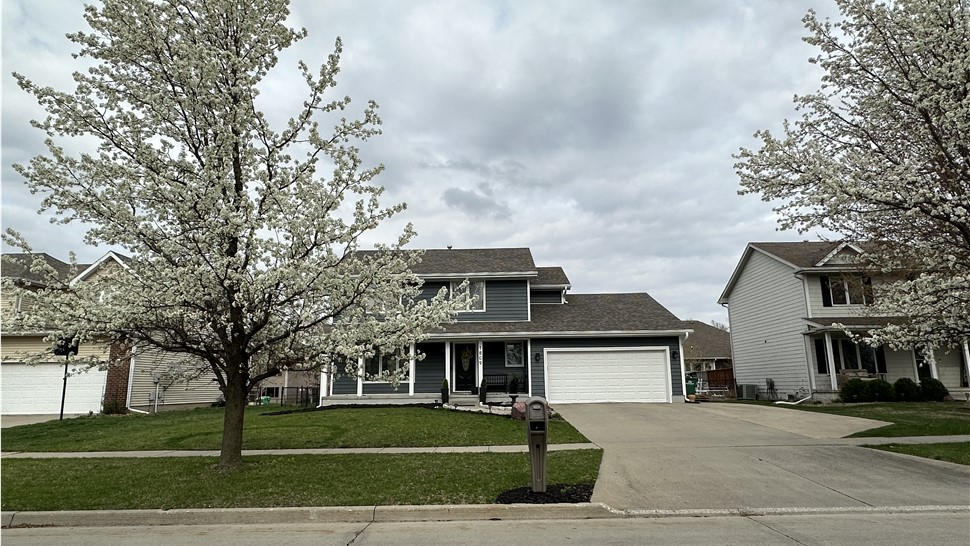 Siding Project in Ankeny, IA by Midwest Construction