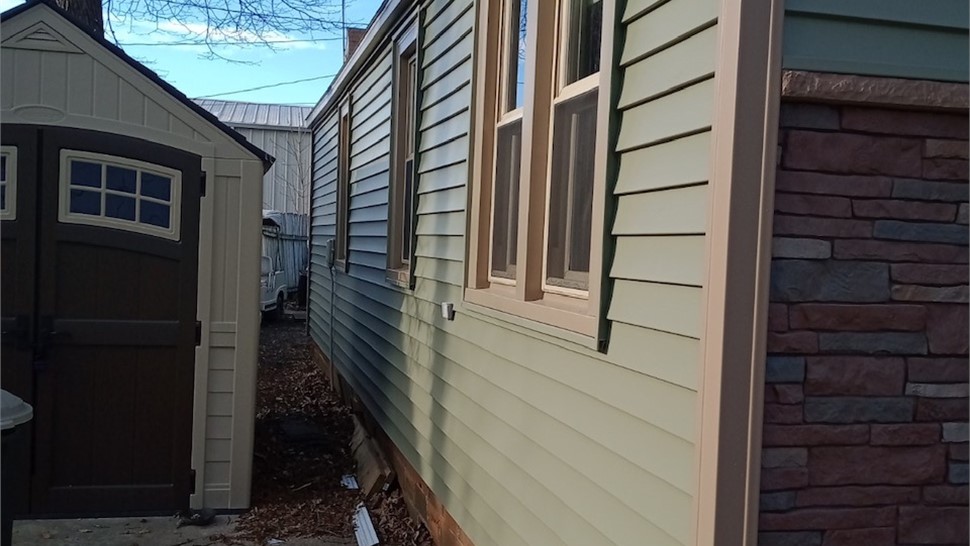 Siding Project in Mason City, IA by Midwest Construction