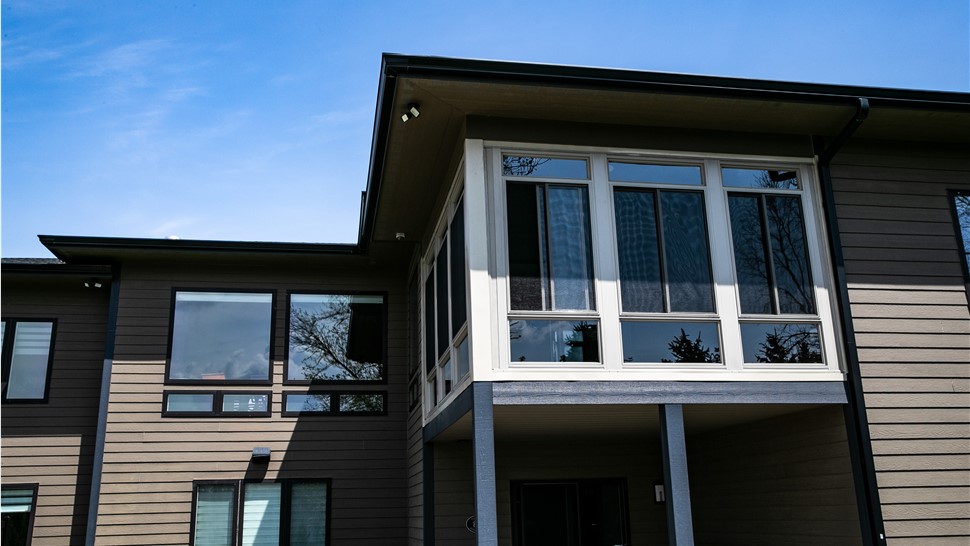 Sunrooms Project in Urbandale, IA by Midwest Construction