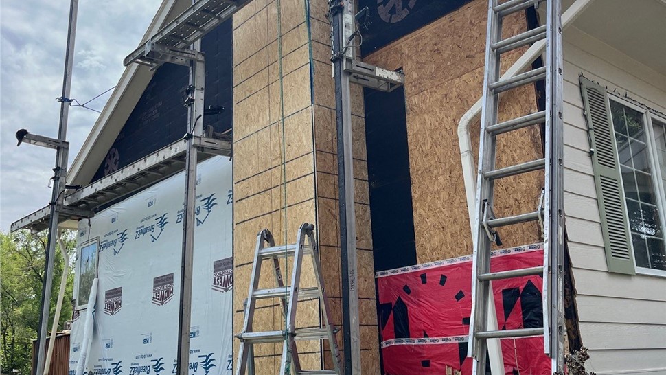 Siding Project in Waukee, IA by Midwest Construction