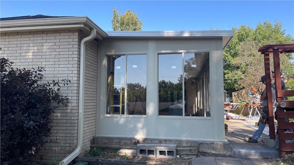 Sunrooms Project in Pleasant Hill, IA by Midwest Construction