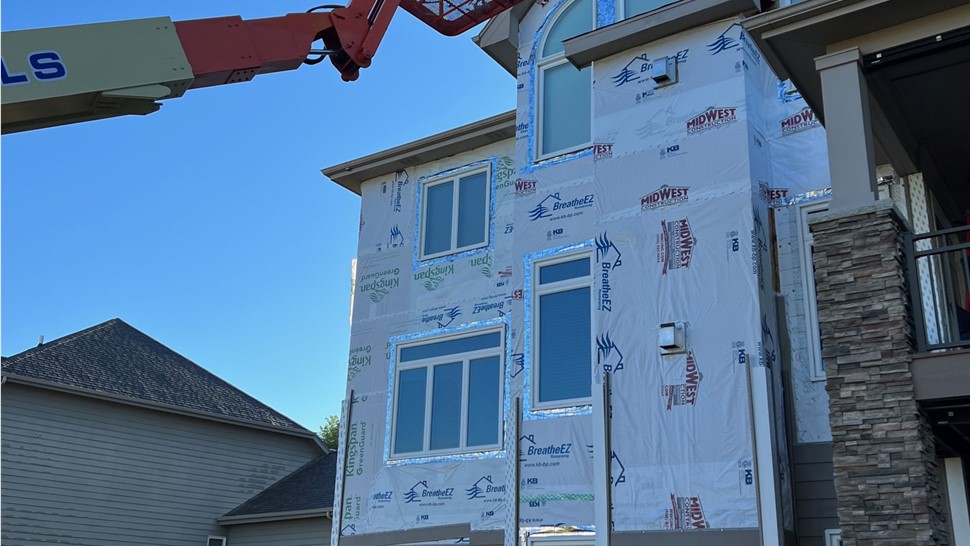 Siding Project in Urbandale, IA by Midwest Construction