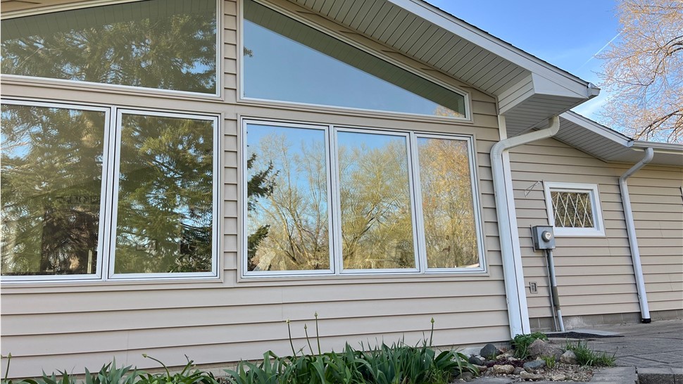 Siding, Windows Project in Waverly, IA by Midwest Construction