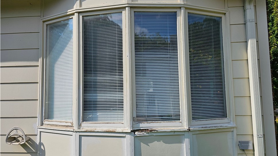 Windows Project in Des Moines, IA by Midwest Construction