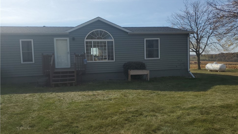 Siding Project in Lacona, IA by Midwest Construction