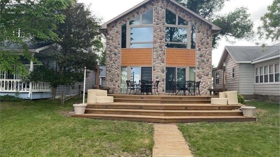 Manufactured Stone Siding, Roofing, Siding Project in Clear Lake, IA by Midwest Construction