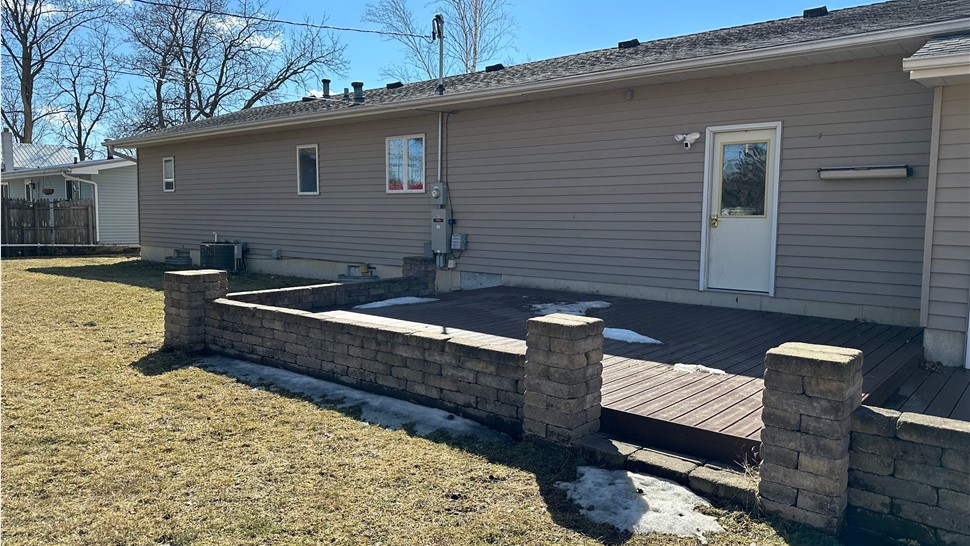 Sunrooms Project in Charles City, IA by Midwest Construction