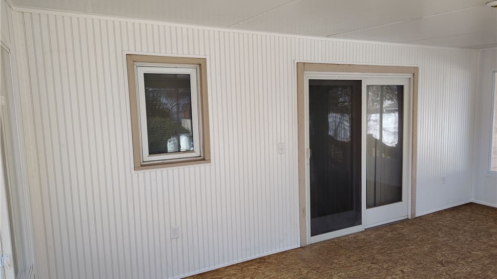 Sunrooms Project in Urbandale, IA by Midwest Construction