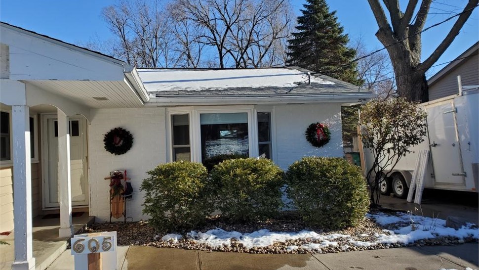 Siding Project in West Des Moines, IA by Midwest Construction