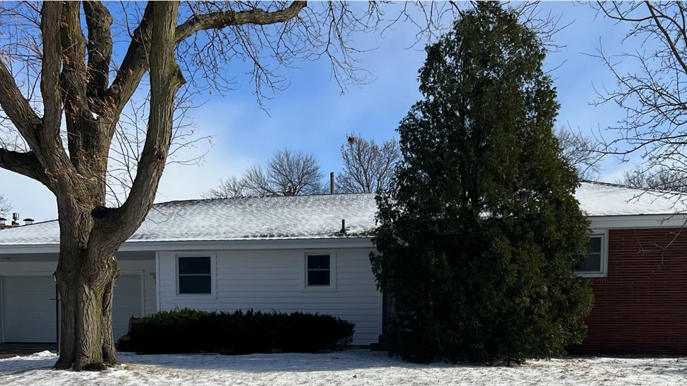 Siding Project in Mason City, IA by Midwest Construction