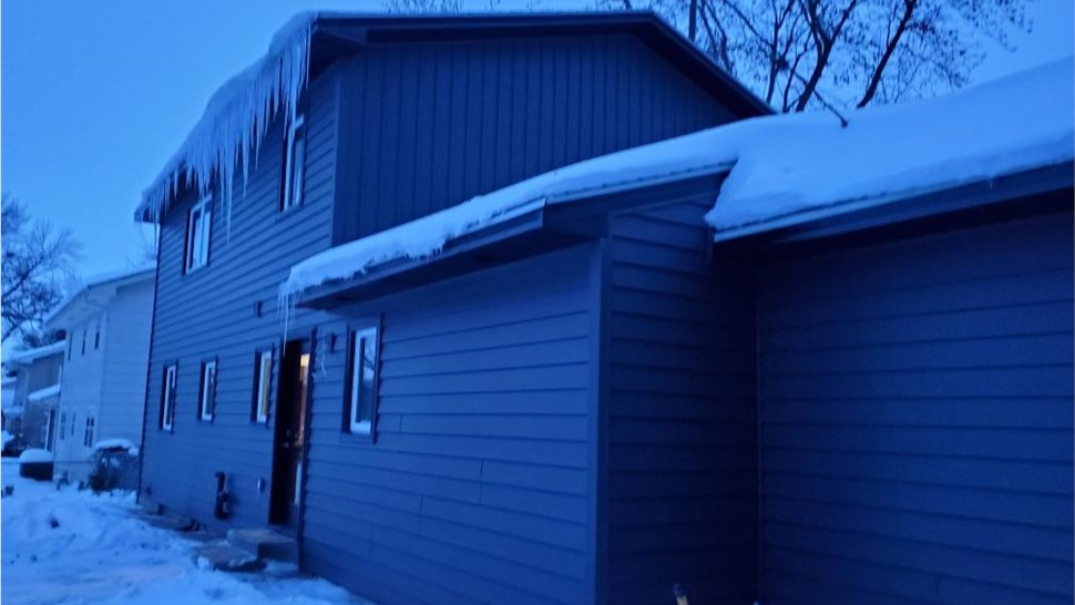 Siding Project in Windsor Heights, IA by Midwest Construction