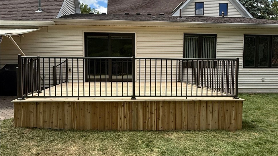 Decks Project in Roland, IA by Midwest Construction