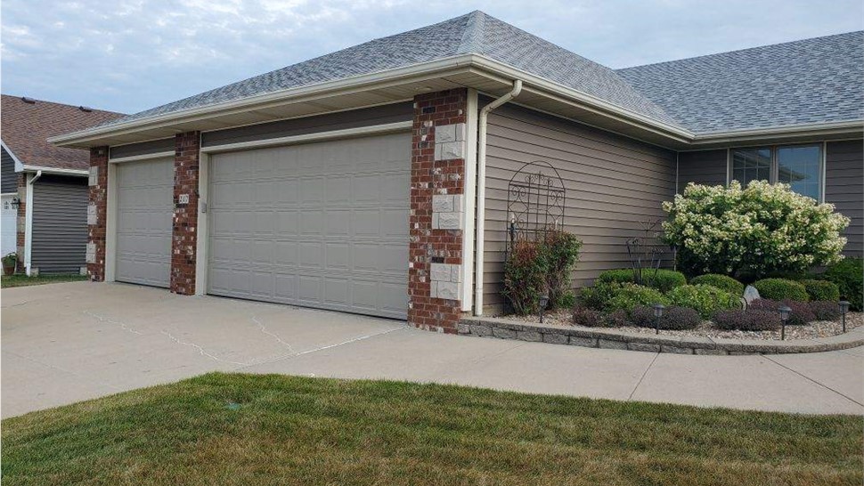 Siding Project in Altoona, IA by Midwest Construction