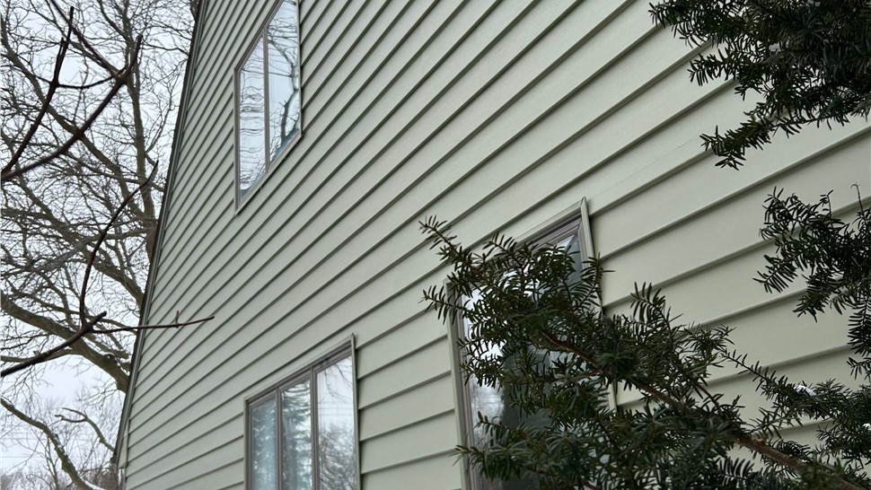 Siding Project in Cedar Falls, IA by Midwest Construction