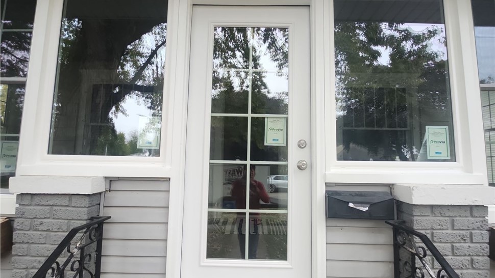 Windows Project in Mason City, IA by Midwest Construction