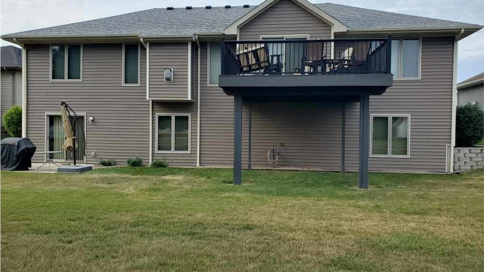 Siding Project in Altoona, IA by Midwest Construction