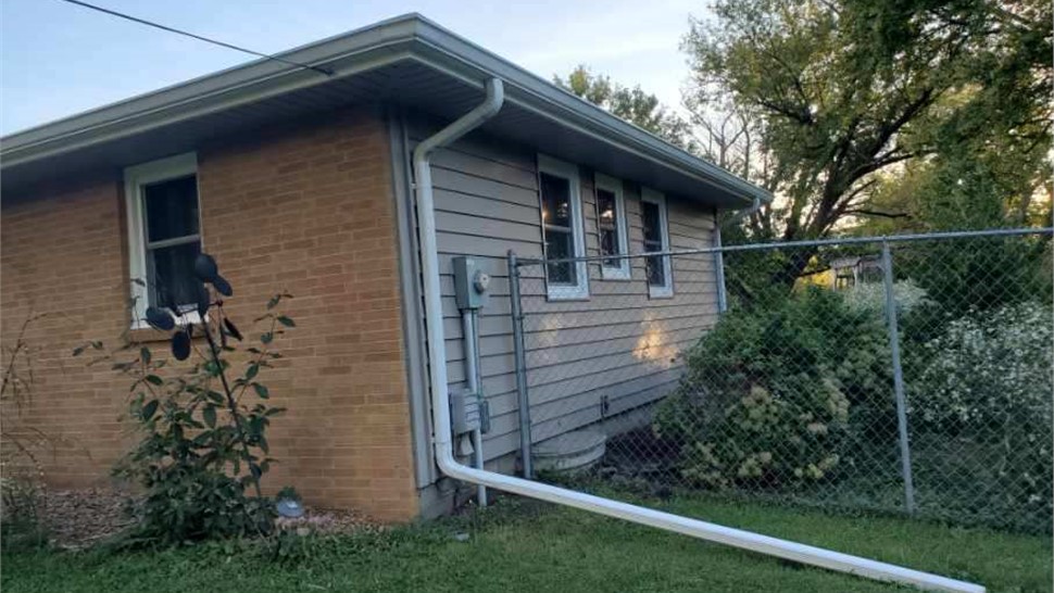 Siding Project in Johnston, IA by Midwest Construction