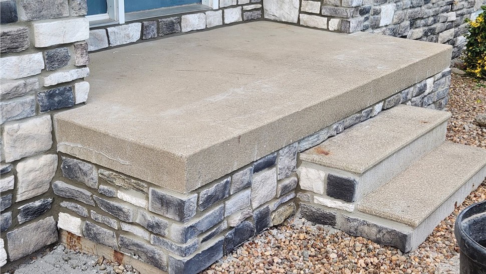 Manufactured Stone Siding, Siding, Windows Project in Osceola, IA by Midwest Construction