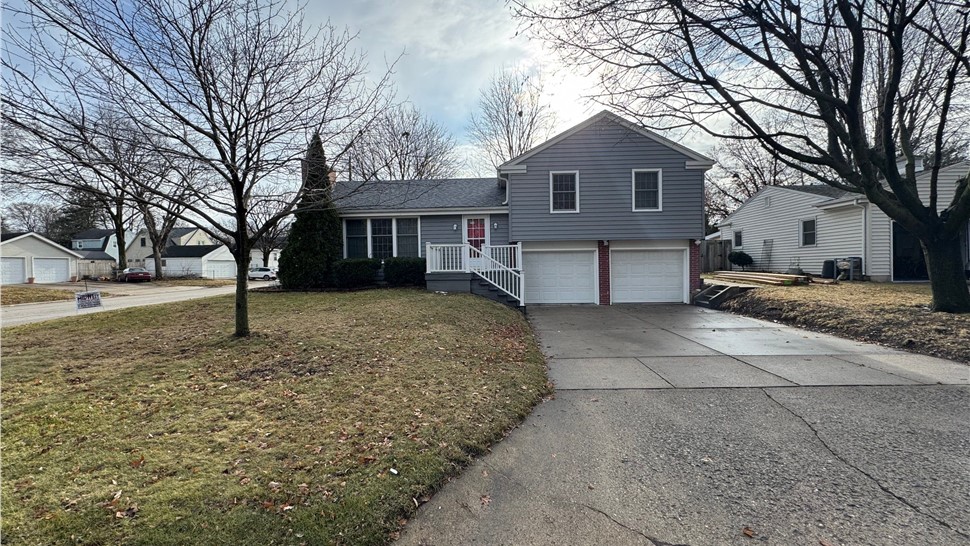 Siding Project in Mason City, IA by Midwest Construction