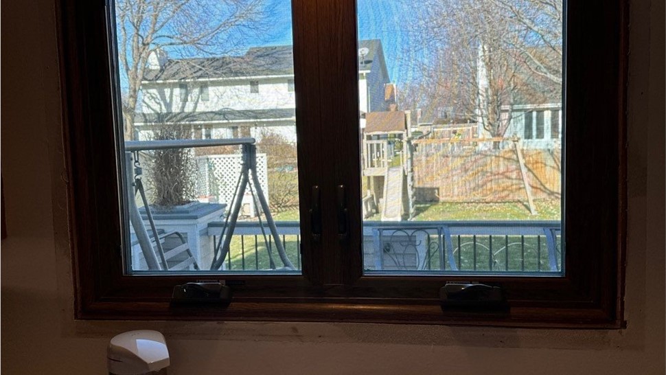 Windows Project in Urbandale, IA by Midwest Construction