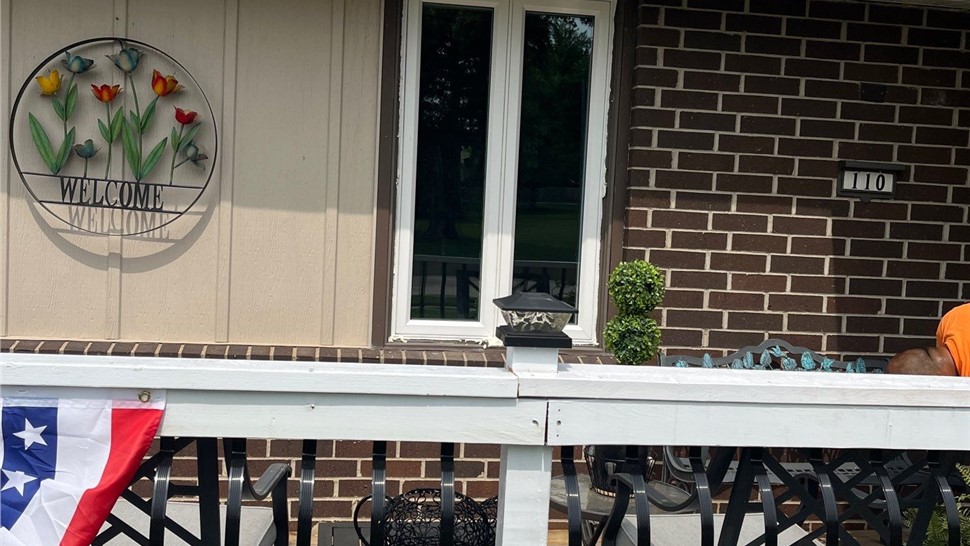 Seamless Gutters, Siding Project in Pleasant Hill, IA by Midwest Construction