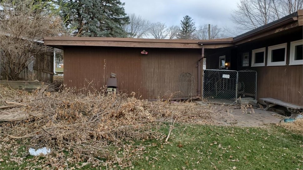 Siding Project in Des Moines, IA by Midwest Construction