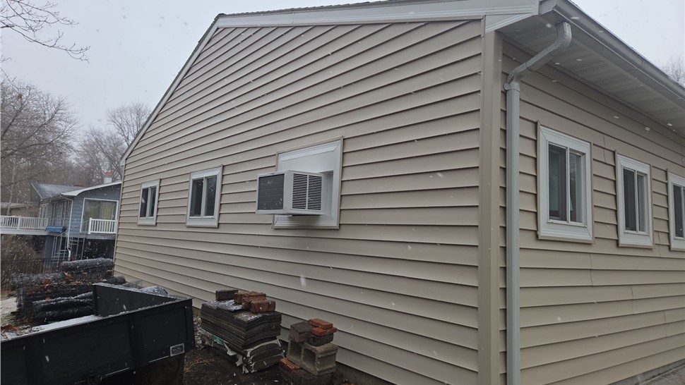 Siding Project in Pella, Iowa by Midwest Construction