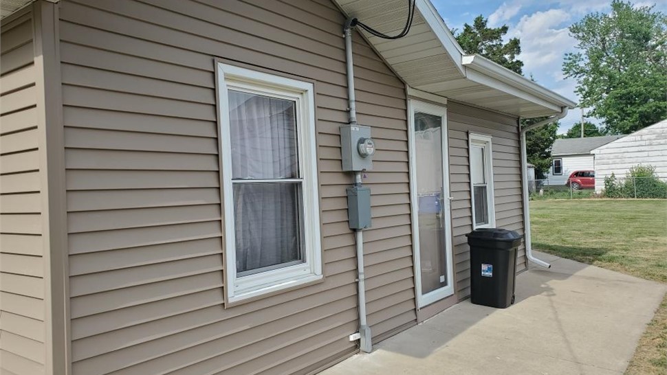 Siding Project in Newton, IA by Midwest Construction