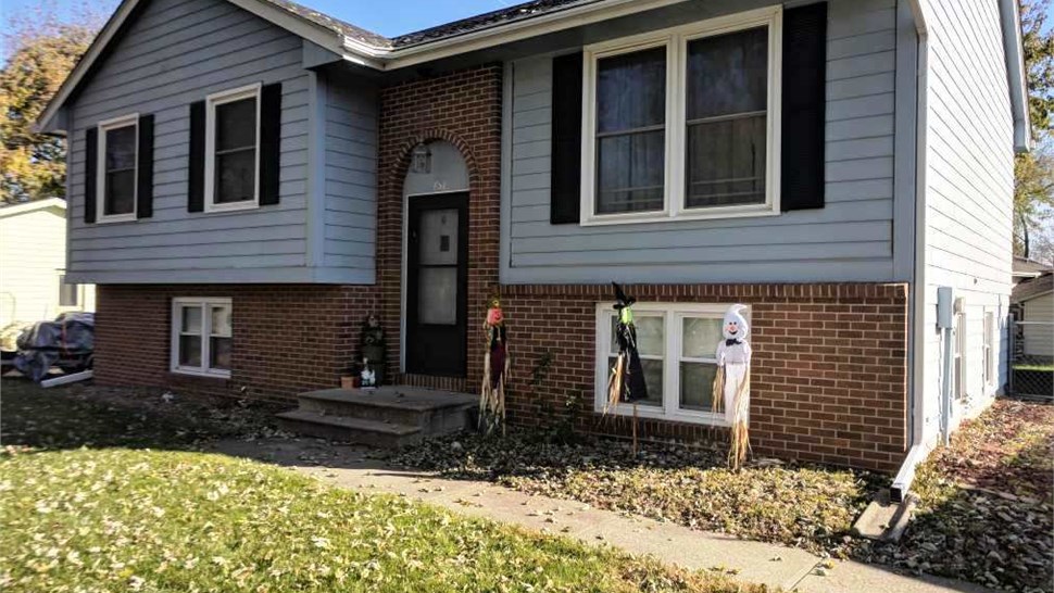 Siding Project in Pleasant Hill, IA by Midwest Construction