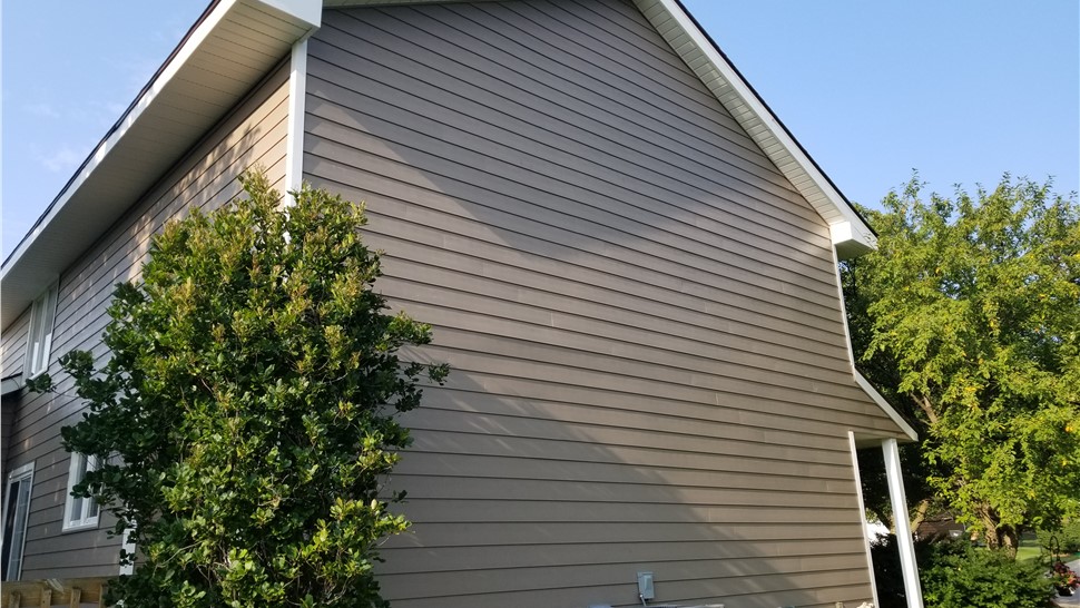 Siding Project in Ankeny, IA by Midwest Construction